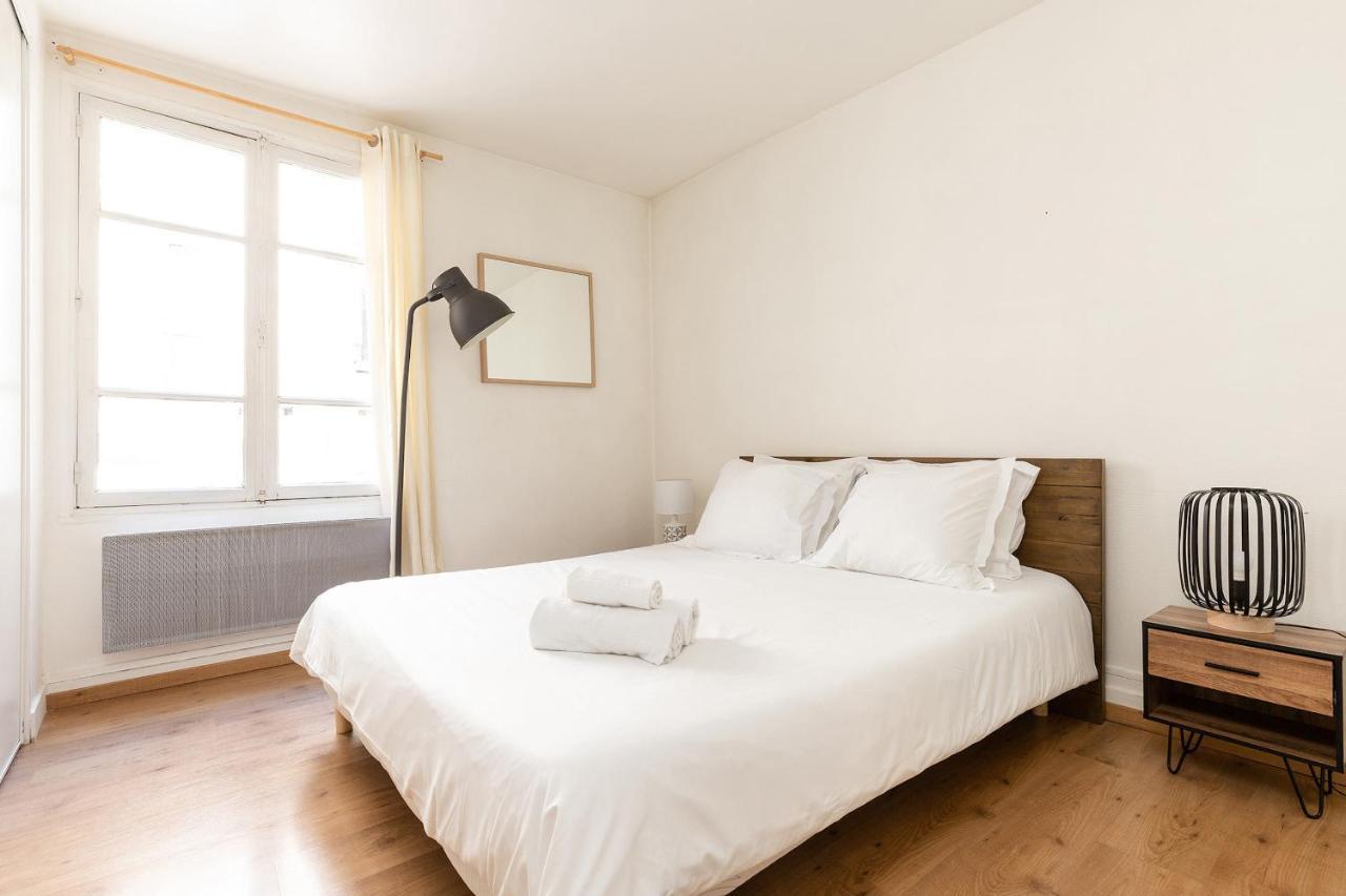 Rue Cler - Eiffel Tower City Apartment Париж Екстериор снимка